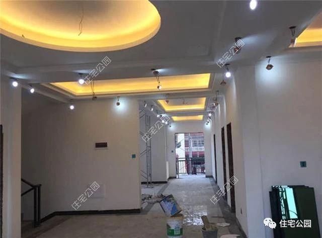 自建房帶超大庭院、泳池，看完都不想在城里買房了