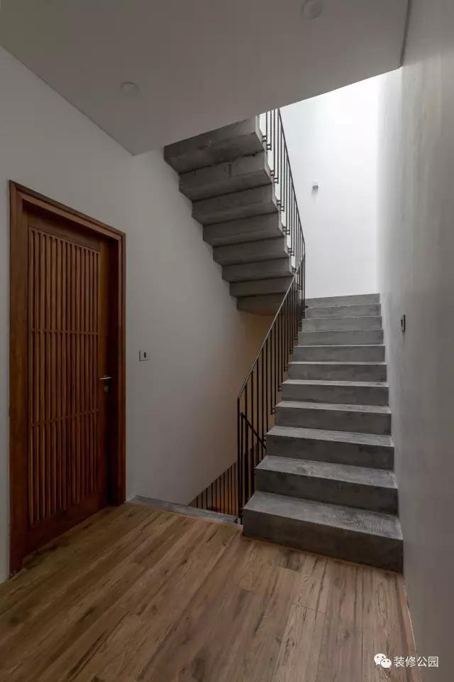 農(nóng)村別墅裝修這樣搞，比刷白墻還省錢(qián)，內(nèi)外墻都行