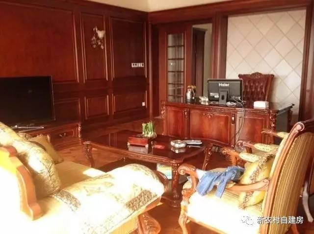 土豪曬500萬農(nóng)村自建房，沒想到最后卻被網(wǎng)友扒皮