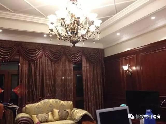 土豪曬500萬農(nóng)村自建房，沒想到最后卻被網(wǎng)友扒皮