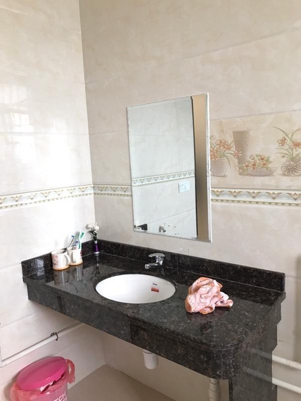 逃離深圳，我用70萬蓋了棟小別墅迎娶了白富美老婆