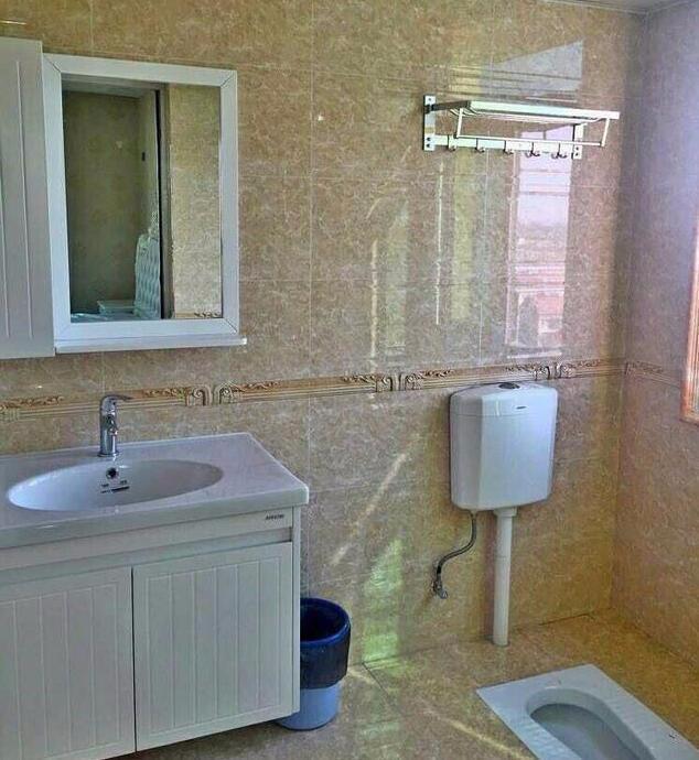 農村170萬的別墅，比上不城里的一間側所