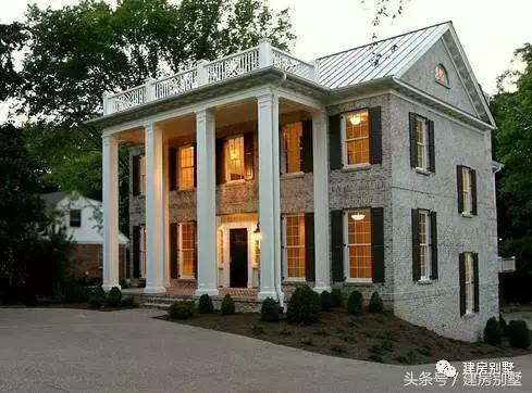 羅馬柱搭配的好，房子至少可以加10分