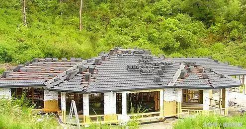 實拍華人夫妻新西蘭自建房全過程，有山有水有鄰家女孩