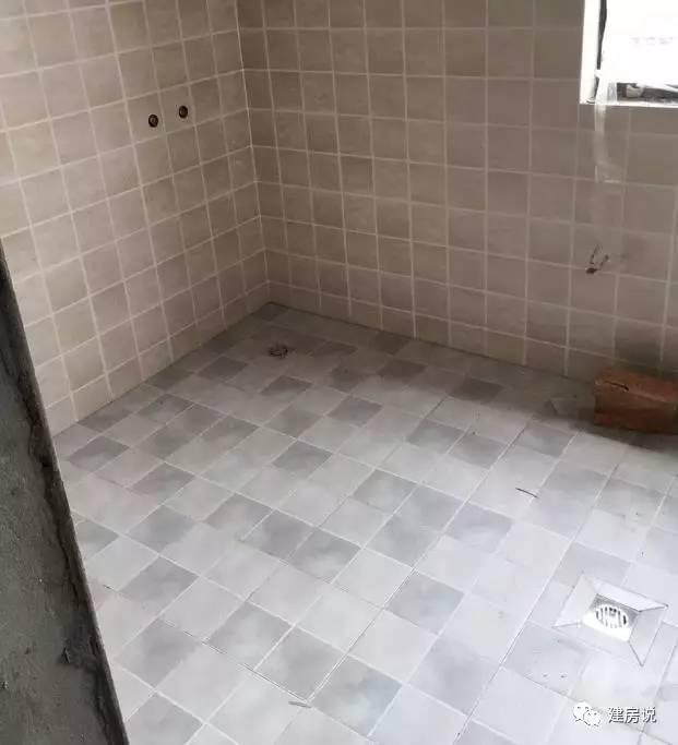 浙江網(wǎng)友自建四層農(nóng)村別墅，不愧是富庶之鄉(xiāng)的房子