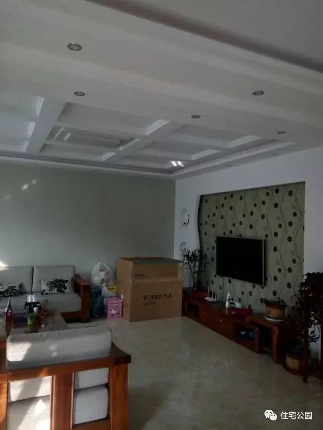 江蘇農村建3層歐式別墅，落地窗+大露臺，60萬內外全搞定？