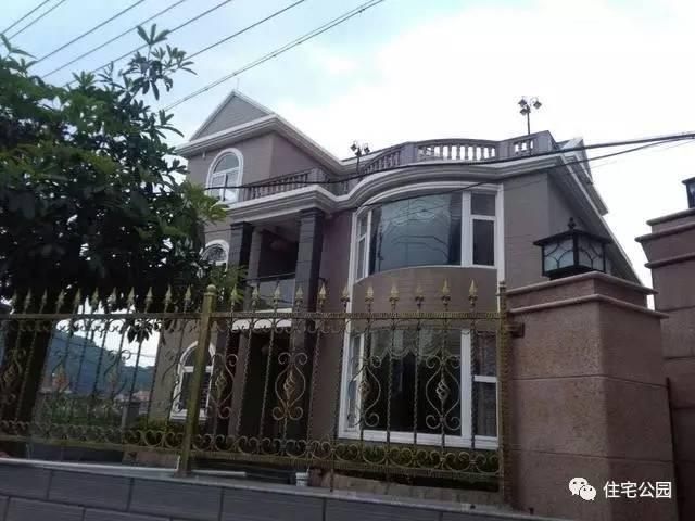 50萬可以建怎樣的鄉村別墅，第3套都說賺大第7套為何被罵哭？