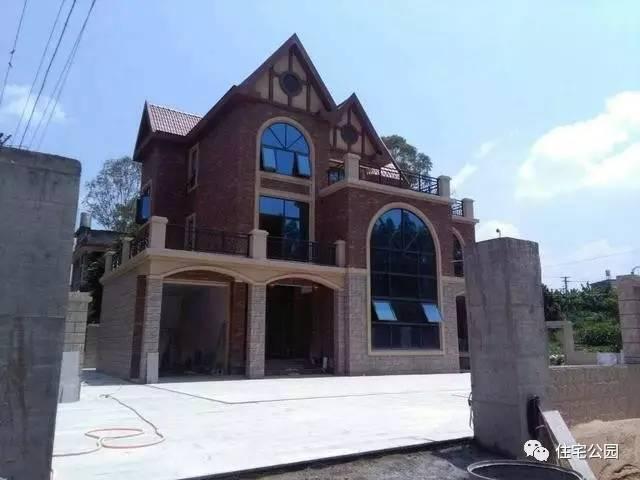 50萬可以建怎樣的鄉村別墅，第3套都說賺大第7套為何被罵哭？