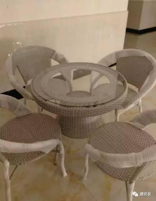 湖南網友曬自建三層農村別墅，外觀和裝修完美搭配