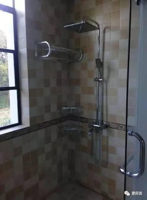 湖南網友曬自建三層農村別墅，外觀和裝修完美搭配