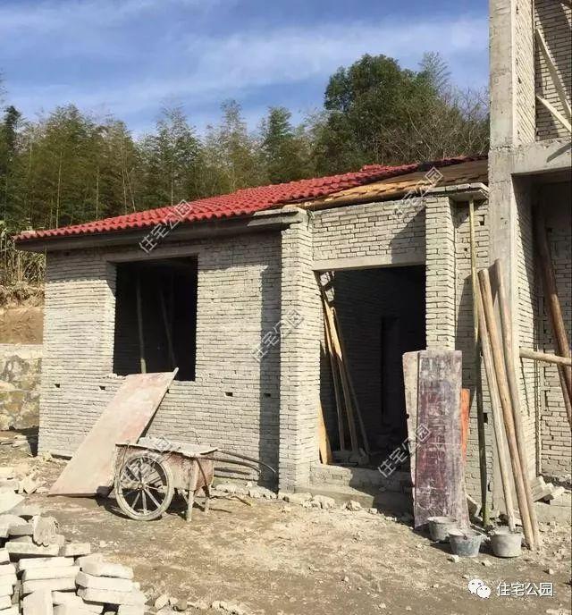 農村自建二層住宅施工全過程，附多張施工圖