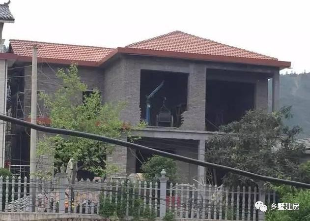 13萬自建農村二層小樓，超值，雖然外觀普通，但戶型超實用