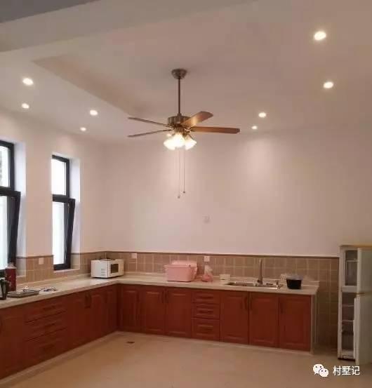 江西自建的二層農村別墅，讓婆婆和媽媽都很滿意