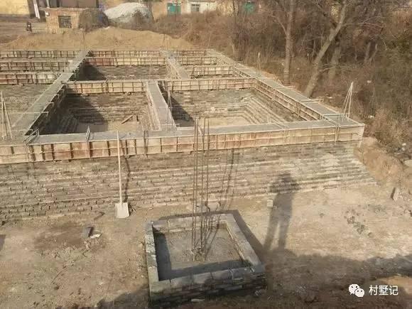 江西老張自建二層農村別墅，鄰居沒建整天都說好后悔