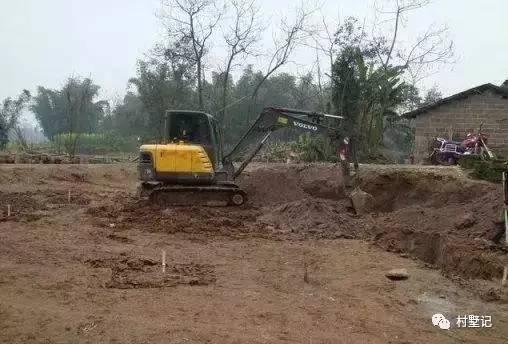 25萬建二層農(nóng)村別墅，圓了媳婦兒的別墅夢