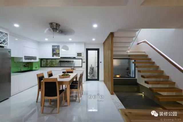 農(nóng)村別墅臨街建，6米寬三側(cè)無窗，如何兼顧隱私與采光？含平面圖