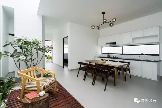 傳統堂屋加現代客廳，這才是農村別墅正確打開方式