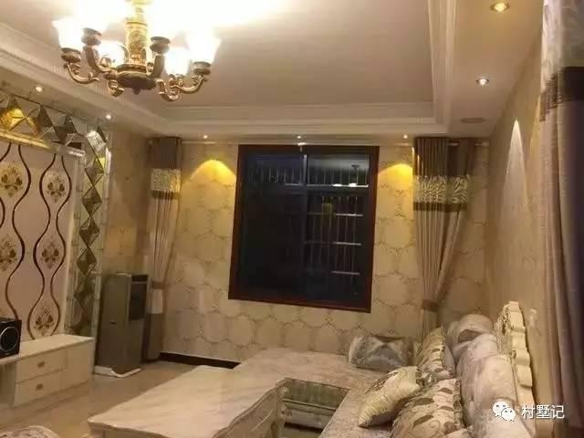 網友在老家建農村別墅，大面積落地窗讓家里每個人都點贊