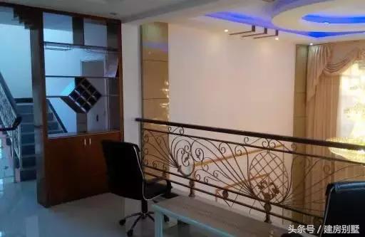 自建三層小別墅施工方式引熱議，江西老表說出了心里話