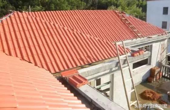 自建三層小別墅施工方式引熱議，江西老表說出了心里話