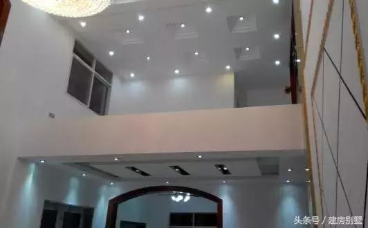 自建三層小別墅施工方式引熱議，江西老表說出了心里話