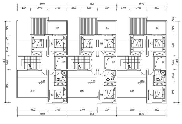 農村別墅兄弟三拼戶型，廳堂車庫庭院露臺，采光超好含平面圖！