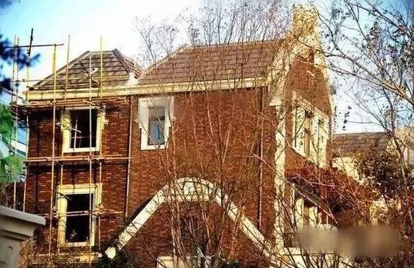 女明星別墅大起底，范爺和她比還是差了一點！