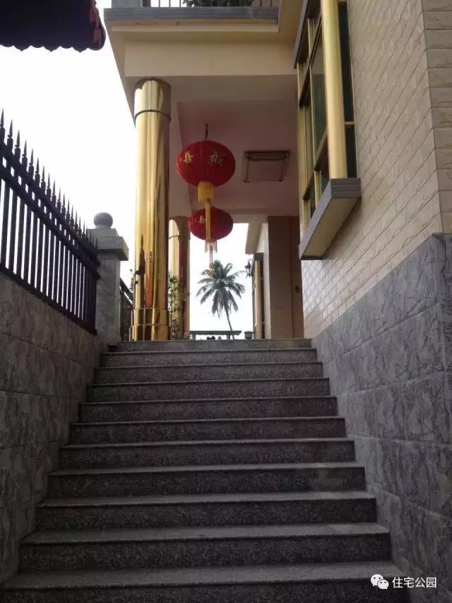 帶地下室的農村三層別墅，造價100萬，實拍！