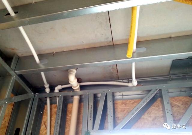 半個月蓋好一棟輕鋼別墅，看看國外都是怎么建房的！