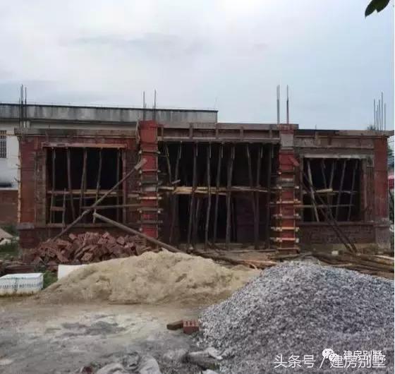 農(nóng)村自建房外裝選用真石漆，既省事又省錢，曬曬建房過程
