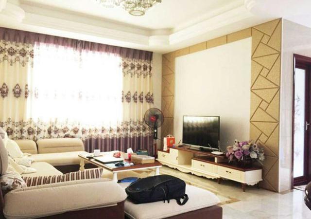 老爸花40W在農(nóng)村蓋這棟別墅，找我相親的姑娘都踏破門檻了！