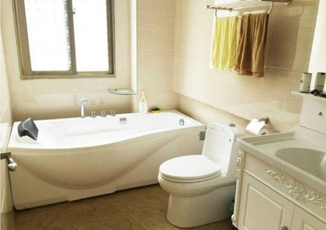 老爸花40W在農(nóng)村蓋這棟別墅，找我相親的姑娘都踏破門檻了！