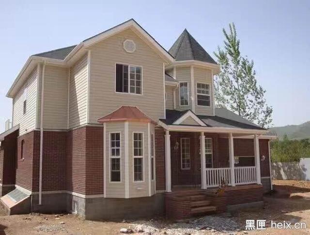 他為90后農民蓋別墅，看房還可以用VR