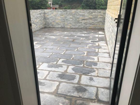 曬曬剛蓋好鄉村小別墅，找老婆就靠它了