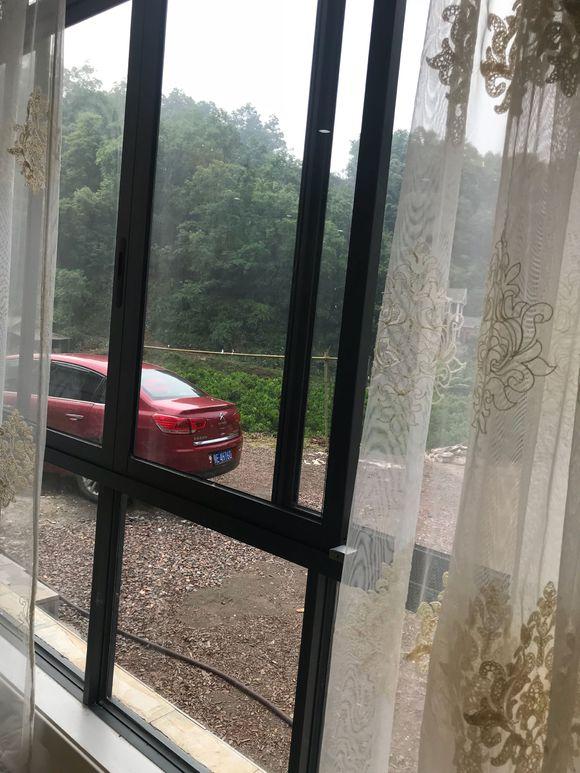 曬曬剛蓋好鄉村小別墅，找老婆就靠它了