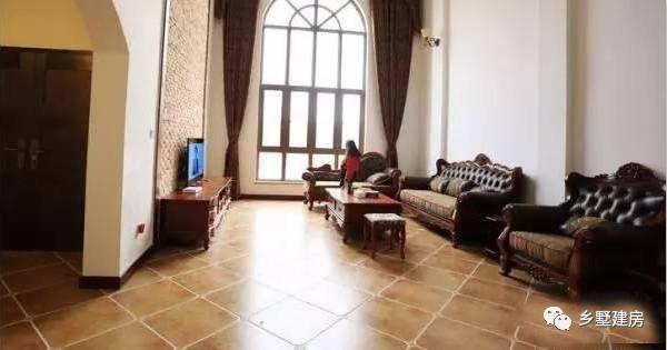 在農村花30萬自建房，看起來像百萬效果