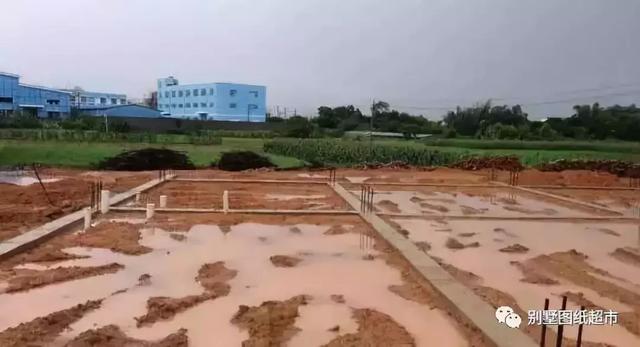 農村自建房基礎施工這么做才能又穩又安全，別再花冤枉錢了