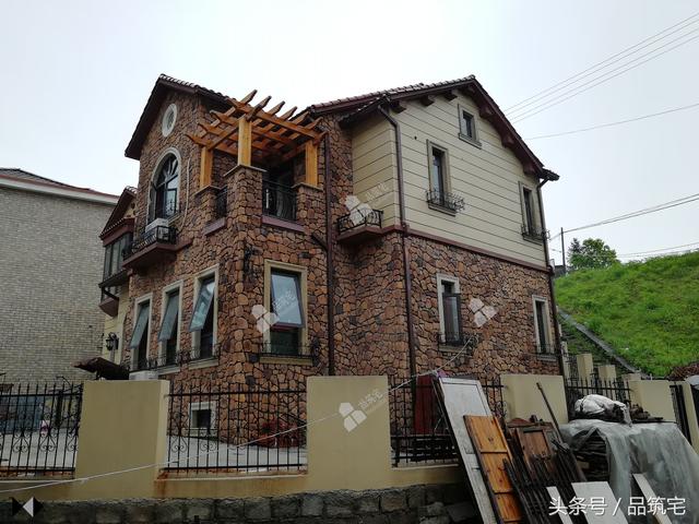 二層西班牙風格別墅方案展示，從設計到完工全過程，還帶裝修