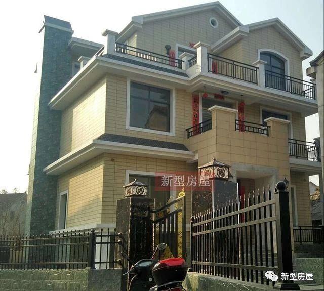 幾棟完工的農村房屋實拍照片，一棟賽一棟的漂亮