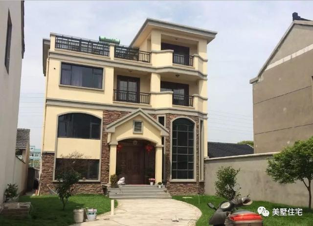 10萬農村蓋一層平房，比二層、三層的實用