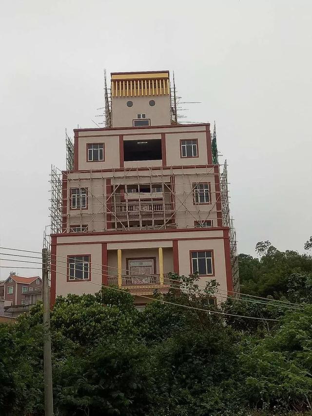 9棟奇葩自建民房，果真是高手在民間，不服不行