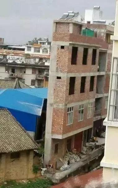 9棟奇葩自建民房，果真是高手在民間，不服不行