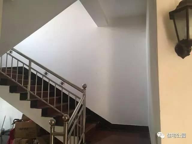 父子二人攜手設計圖紙，60萬建舒適別墅！