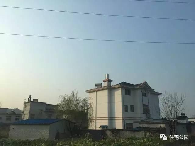 父子二人攜手設計圖紙，60萬建舒適別墅！