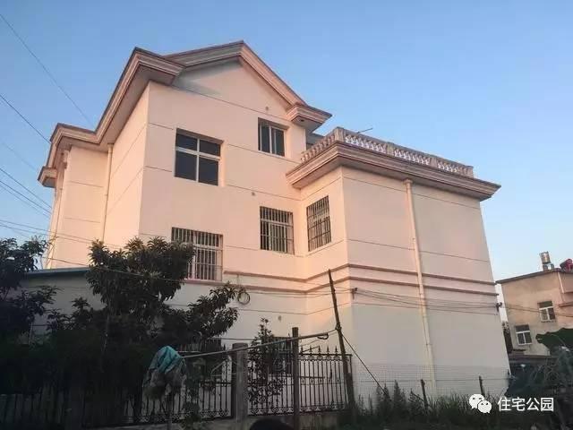 父子二人攜手設計圖紙，60萬建舒適別墅！