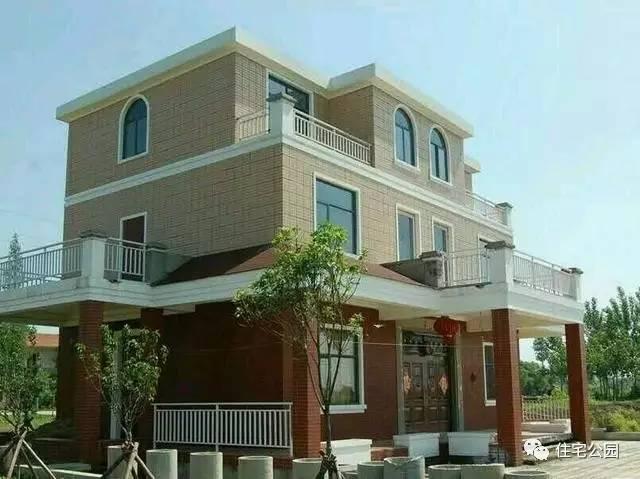 12X10米農村3層別墅，35萬蓋成這樣，值不值？