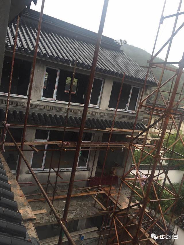 實(shí)拍江蘇農(nóng)村自建別墅，這房子城里人奮斗一生也住不起！