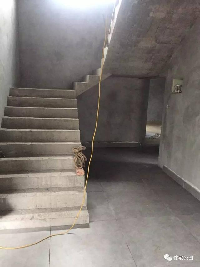 實(shí)拍江蘇農(nóng)村自建別墅，這房子城里人奮斗一生也住不起！