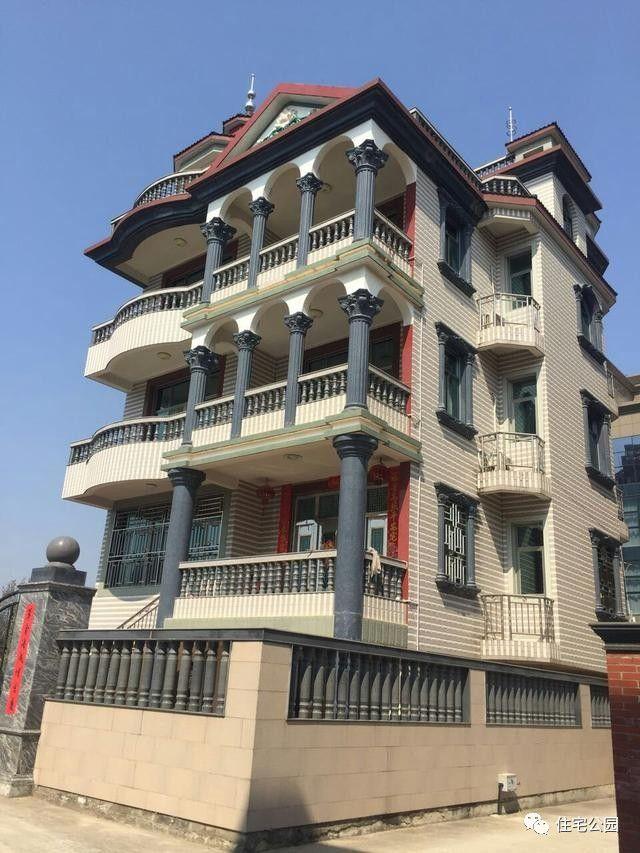 網友實拍現代農村生活，有房有車有別墅，羨慕嗎？