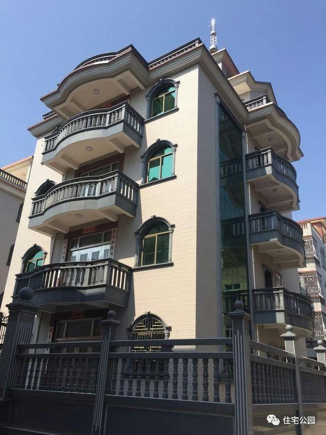 網友實拍現代農村生活，有房有車有別墅，羨慕嗎？